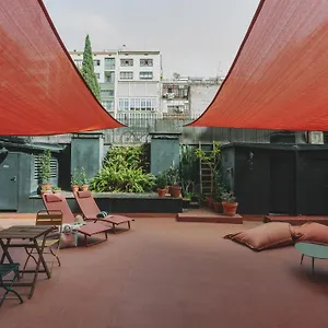 https://hostel-piulet.topbarcelonahotels.com